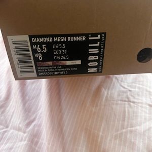 NOBULL diamond mesh runner